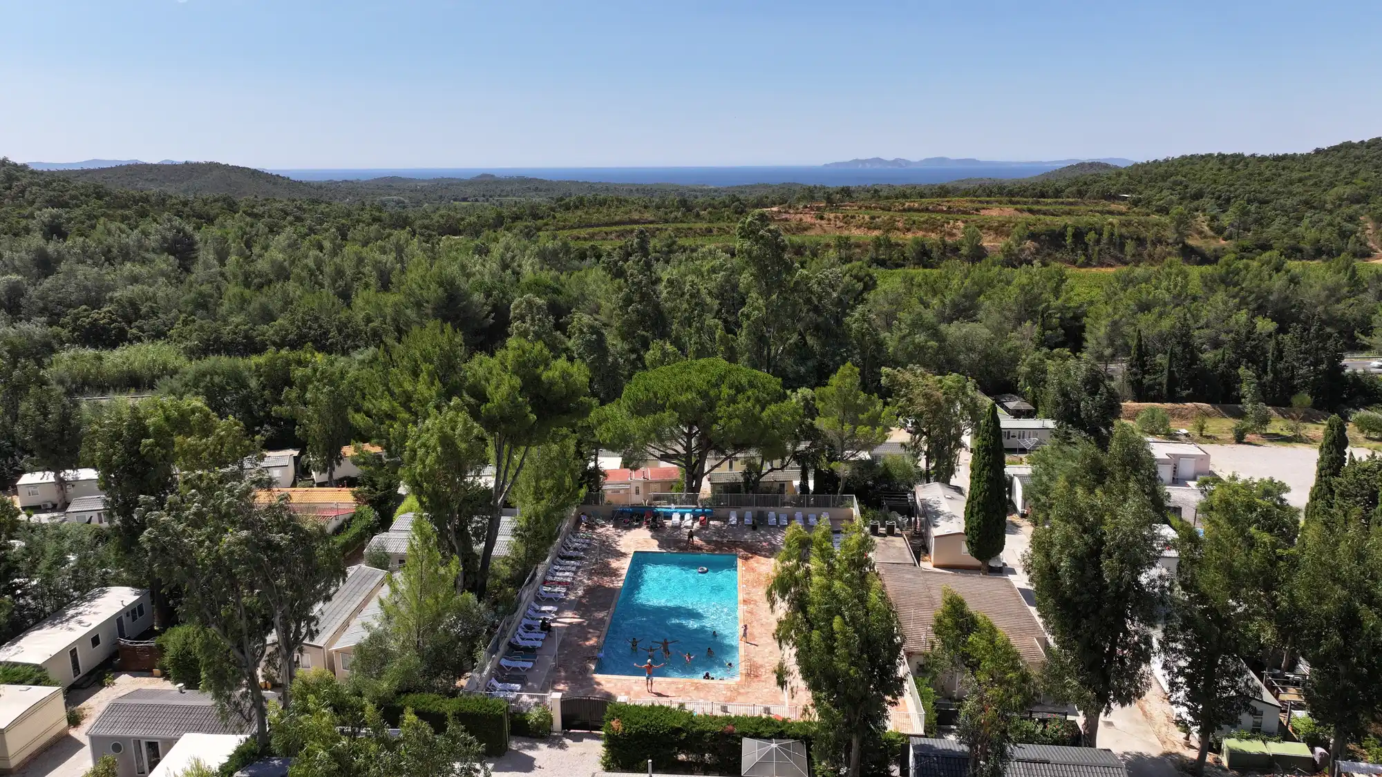 1194ee8d68a1c3c05ba16dee672c9d0118702201