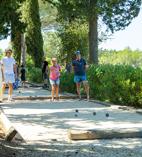camping ambiance familiale var 1
