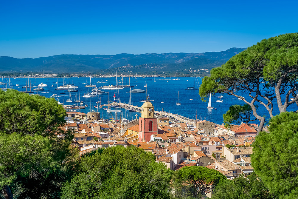 saint tropez capitale touristique internationale
